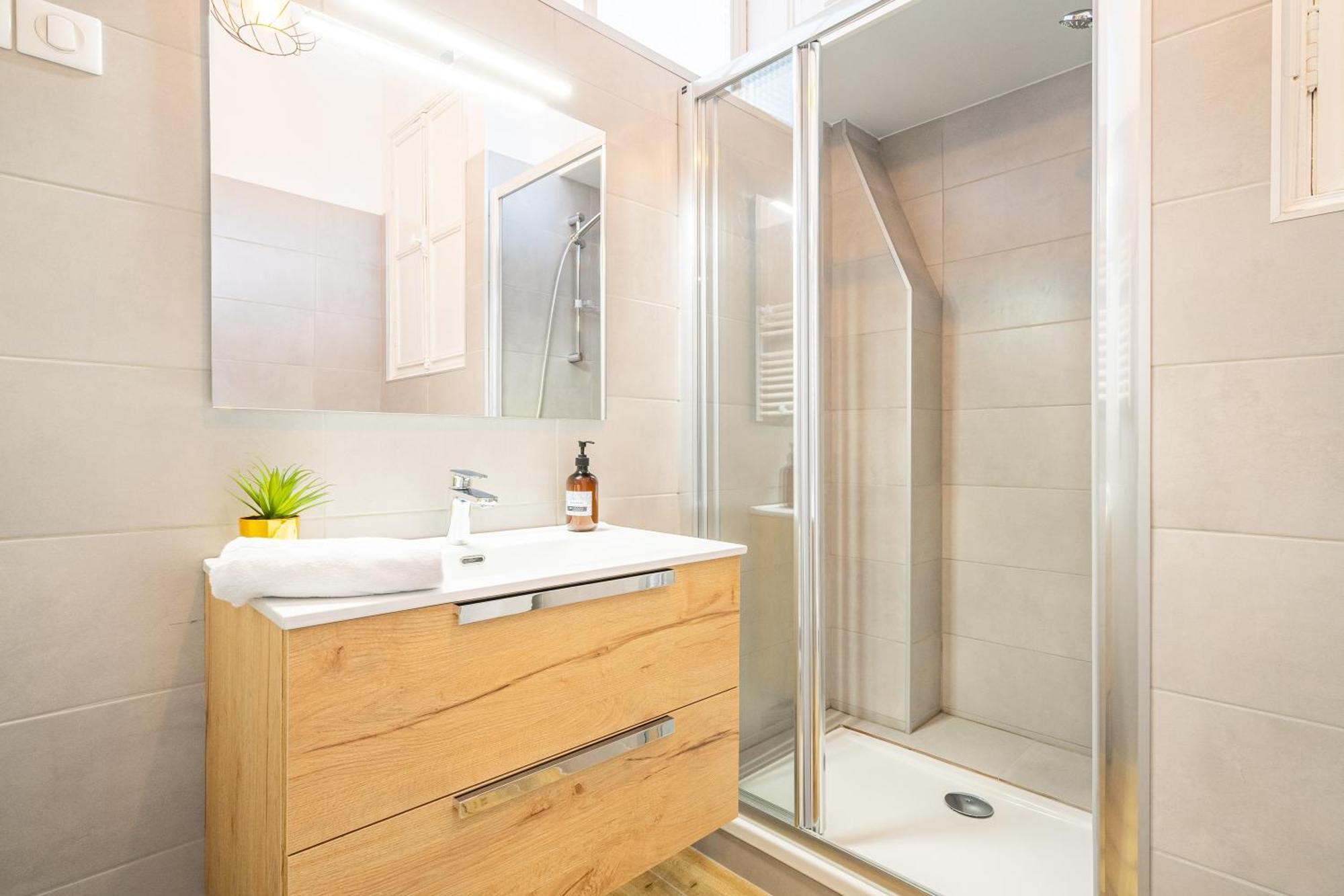 Elana - Bel Dans La Quartier Du Camas Apartment Marseilles